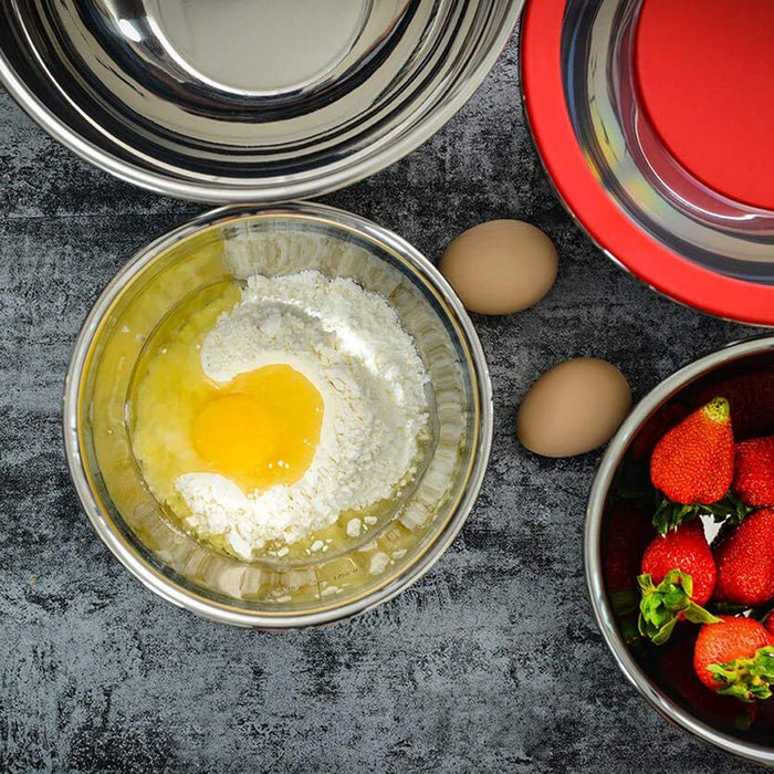 304 / 18/10 Stainless Steel Mixing Bowl Set with Lids, Graters & Handle — Non‑Slip Nesting Bowls (1.5/2.5/4.5L)