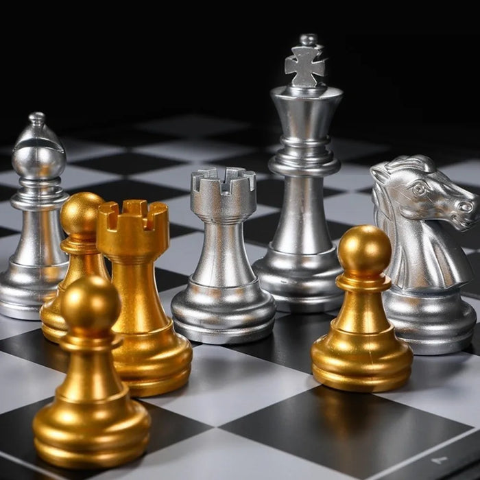 Magnetic Folding Chess Set — 25cm or 32cm, Gold & Silver Plastic Travel Board